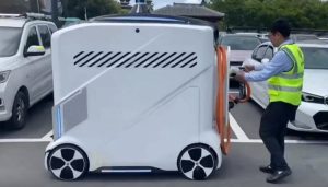 无人充电车案例展示-费舍尔集团